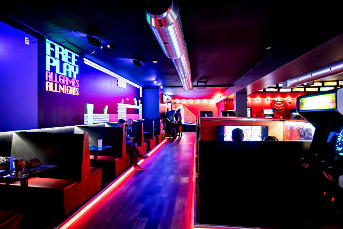 Tilt Arcade Bar