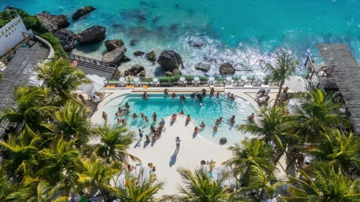 El Kabron Bali - Luxury Beach Club and Oceanfront Restaurant in Uluwatu