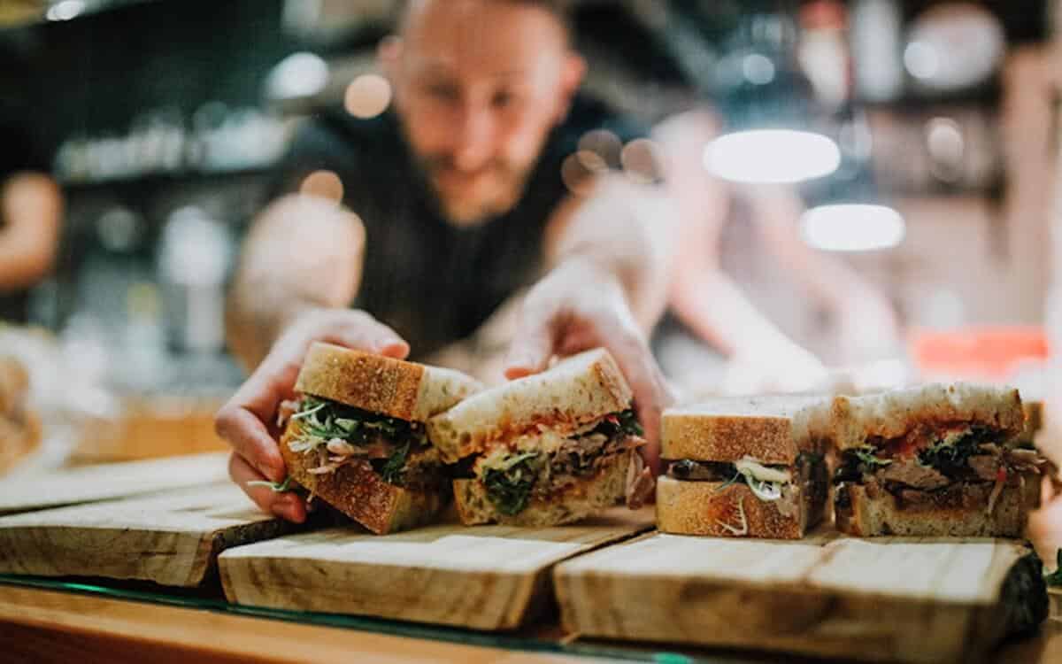 12 of the best restaurants in Winnipeg Le Petit Chef